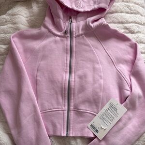 lululemon cropped scuba hoodie
